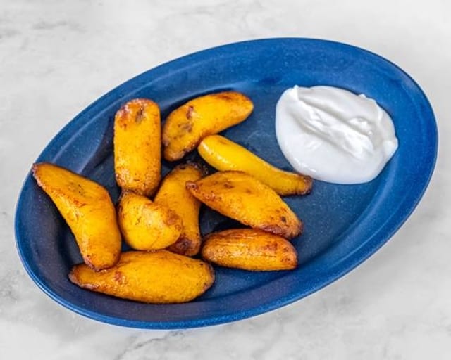 Platano Frito Con Crema.